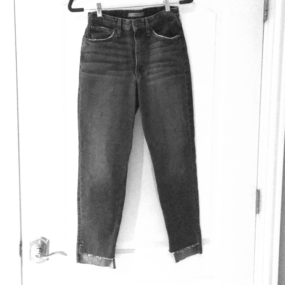 Joe’s Jeans NWT boyfriend jeans. Size 26